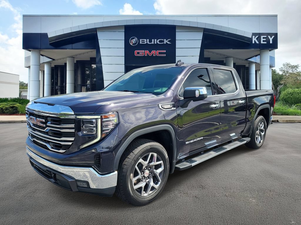 Used 2023 GMC Sierra 1500 SLT w/ SLT Premium Package AWD/4WD image 2