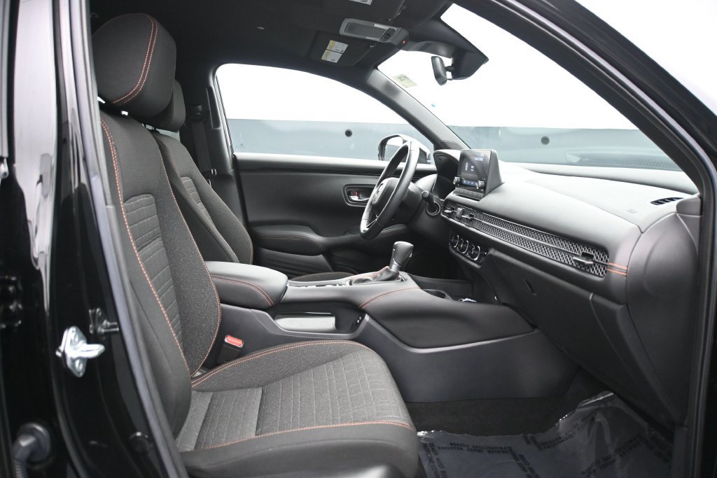 Used 2024 Honda HR-V Sport image 13