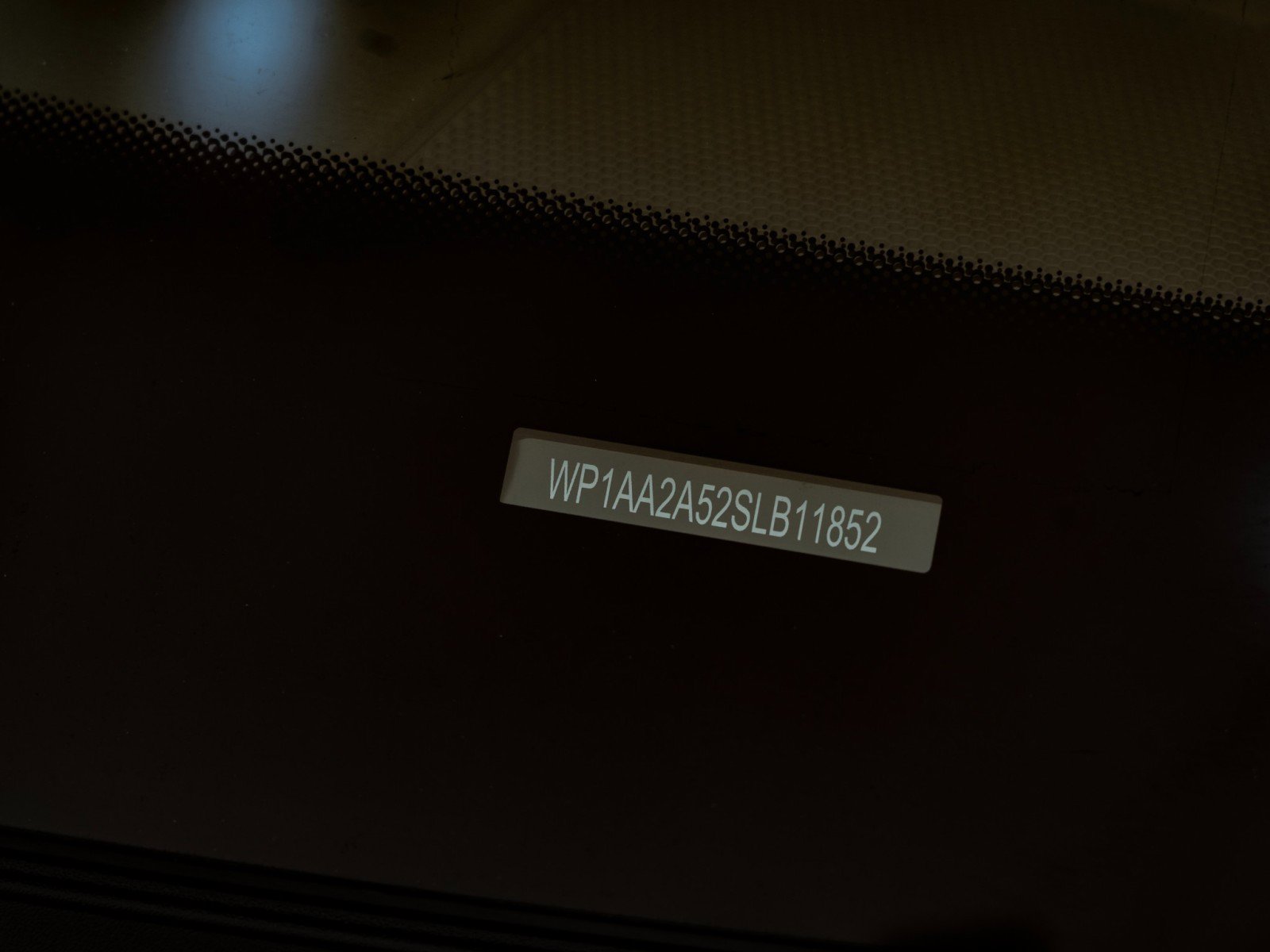 Certified 2025 Porsche Macan image 32