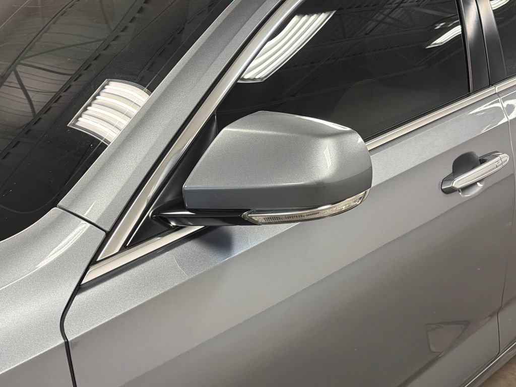 Used 2021 Cadillac CT4 Premium Luxury RWD image 12