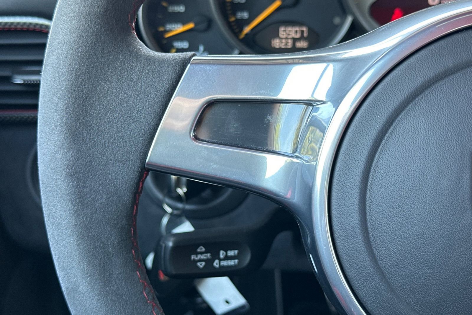 Used 2011 Porsche 911 GT3 RS 4.0 RWD image 27