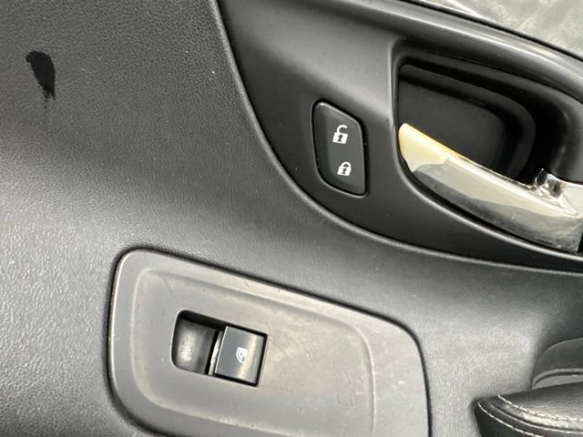 Used 2015 Buick LaCrosse Leather w/ Experience Buick Package FWD image 27