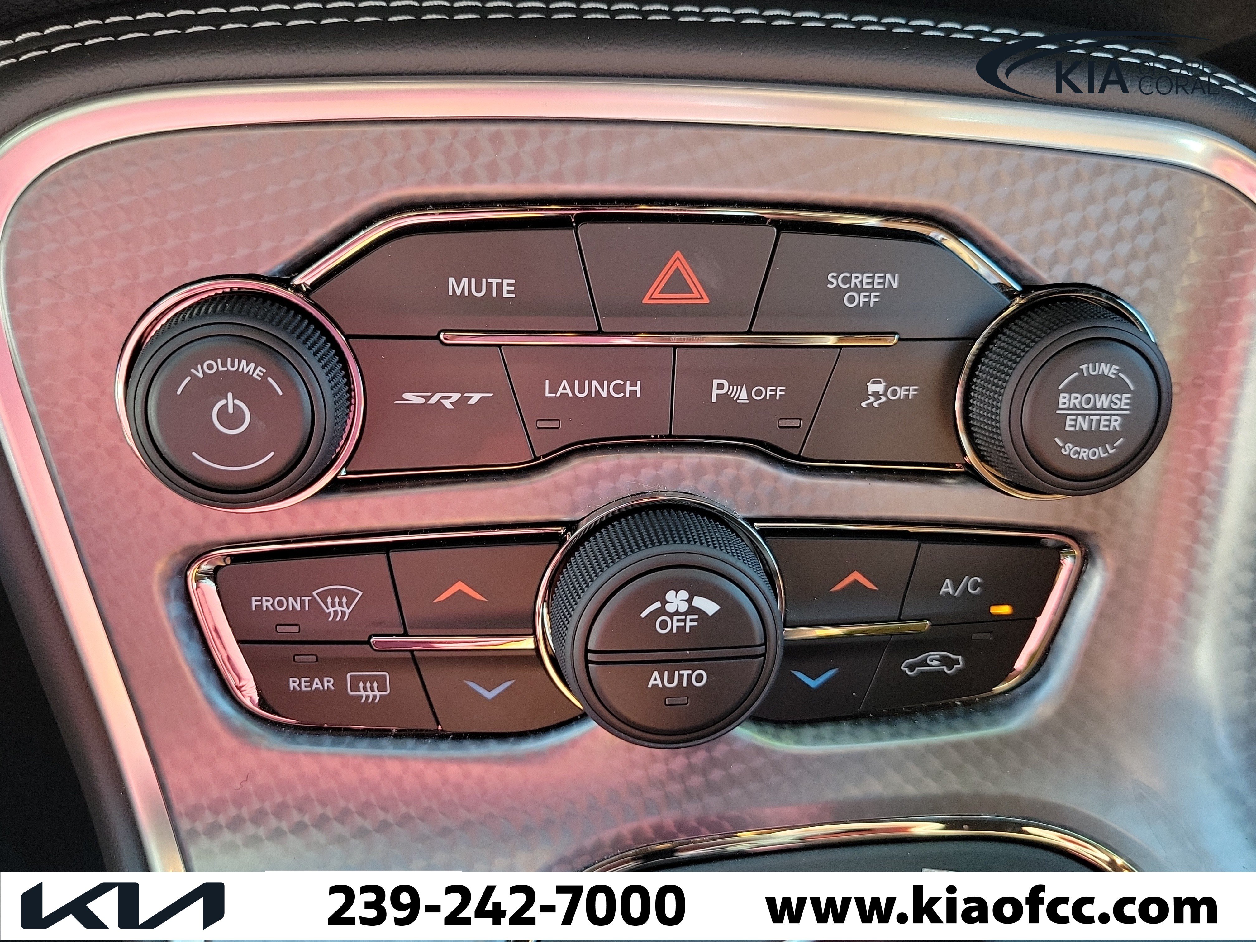 Used 2019 Dodge Challenger SRT Hellcat RWD image 26
