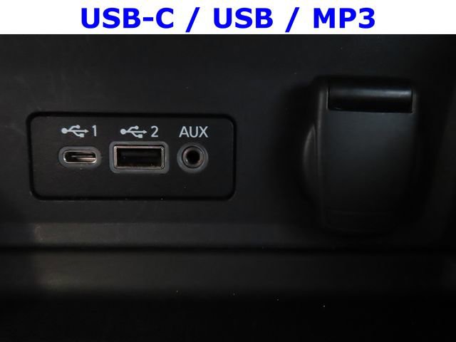 Used 2025 Nissan Sentra SV FWD image 9