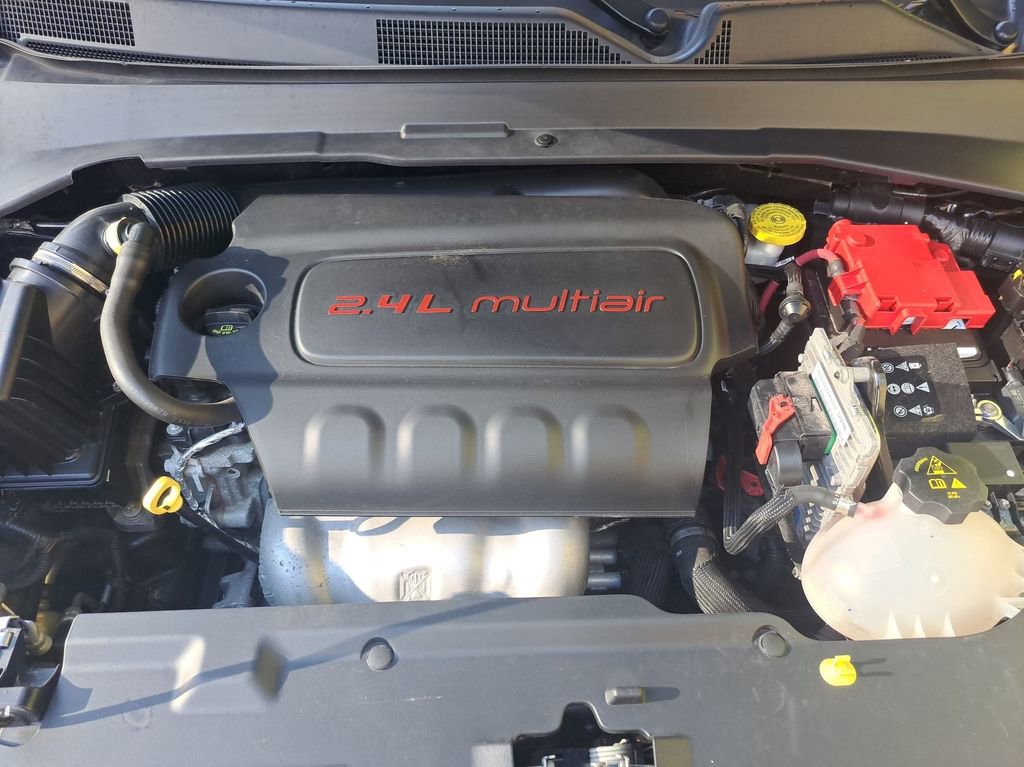 Used 2019 Jeep Compass Latitude image 13