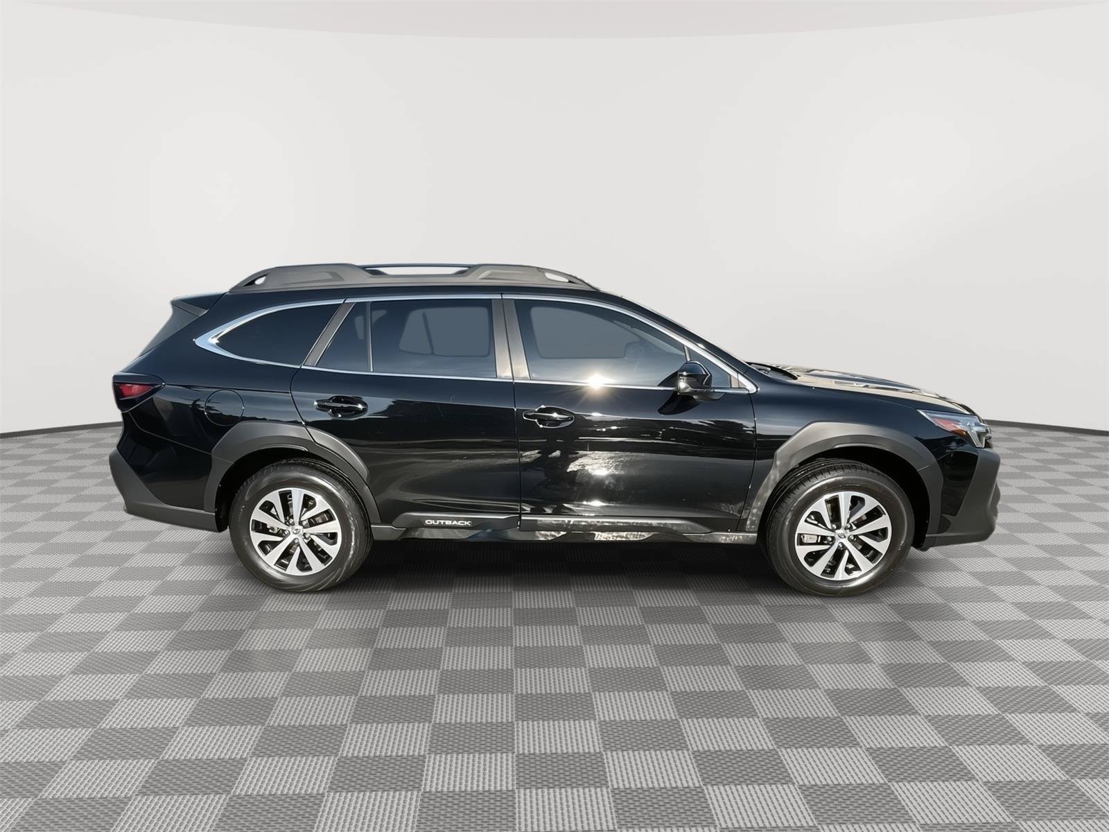 Certified 2024 Subaru Outback Premium AWD/4WD image 13