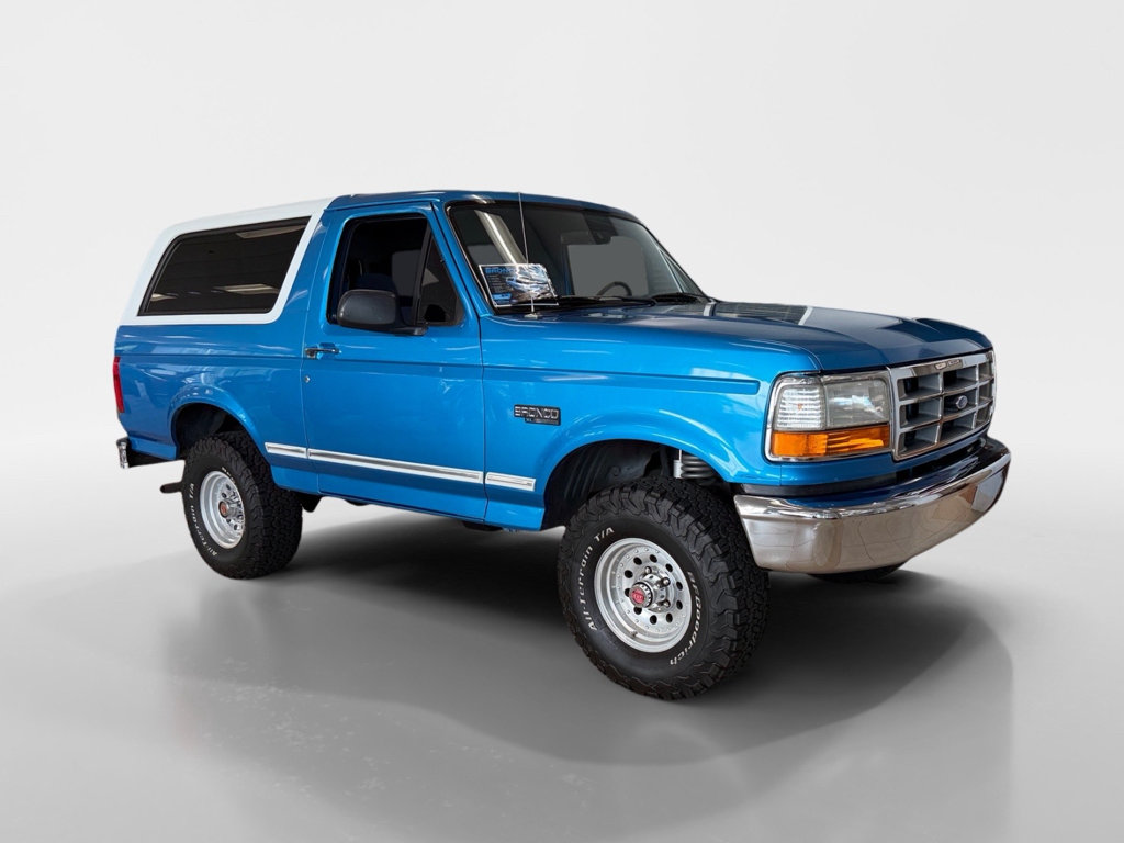 Used 1994 Ford Bronco XL AWD/4WD image 7
