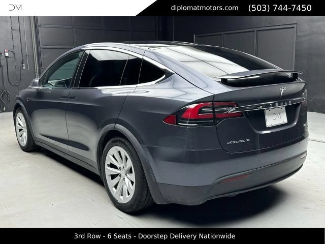 Used 2017 Tesla Model X AWD/4WD image 5