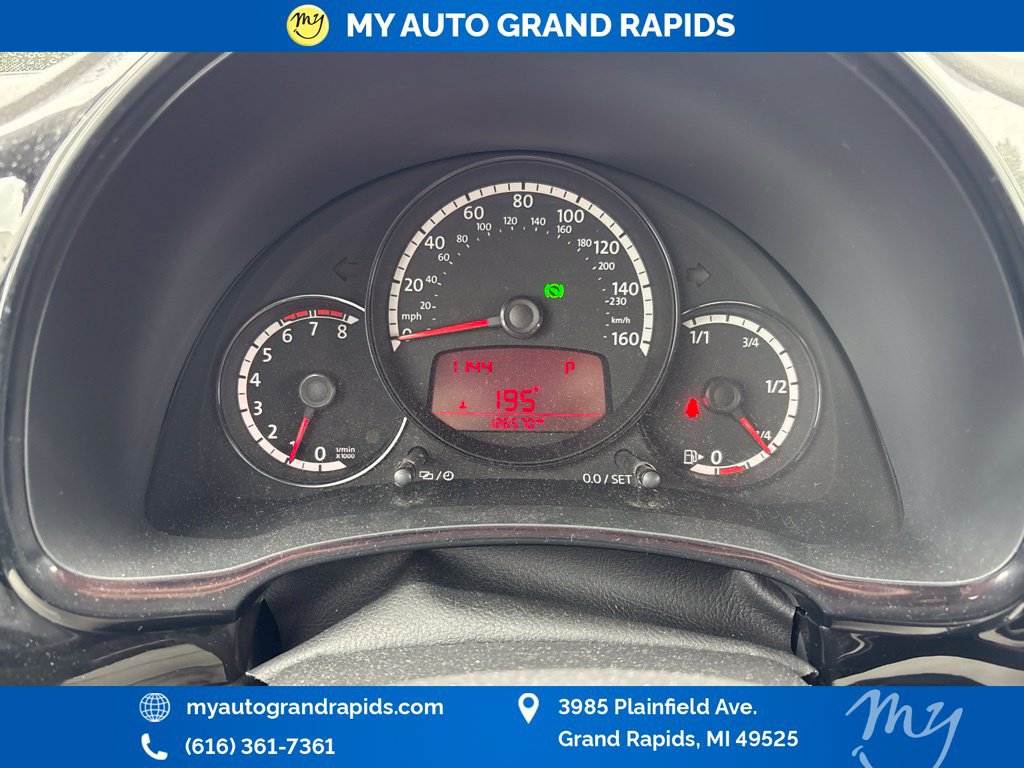 Used 2014 Volkswagen Beetle 1.8T FWD image 5