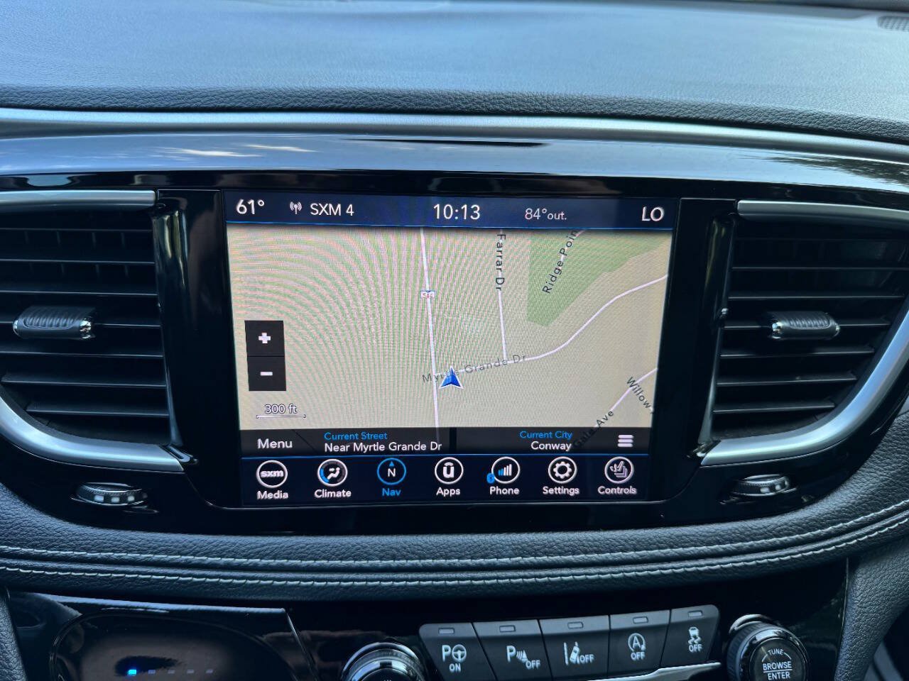 Used 2019 Chrysler Pacifica Limited w/ Advanced Safetytec Group FWD image 19