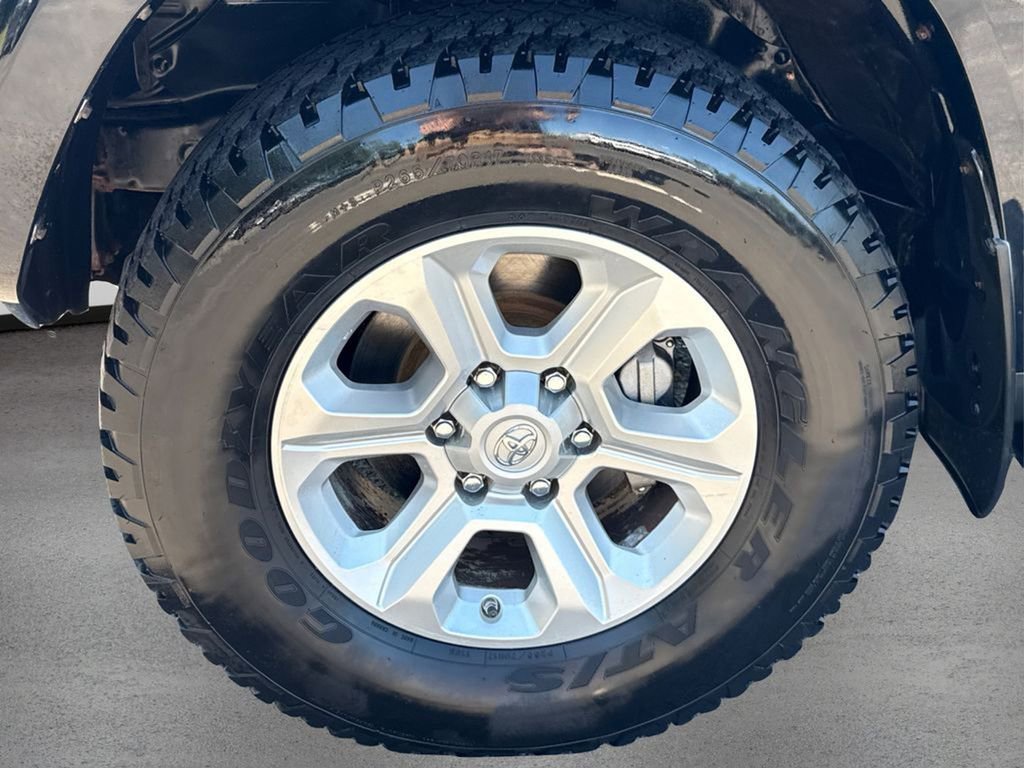 Used 2019 Toyota 4Runner Limited image 12