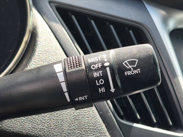 Used 2012 Hyundai Sonata SE w/ Navigation & Sunroof Pkg FWD image 10