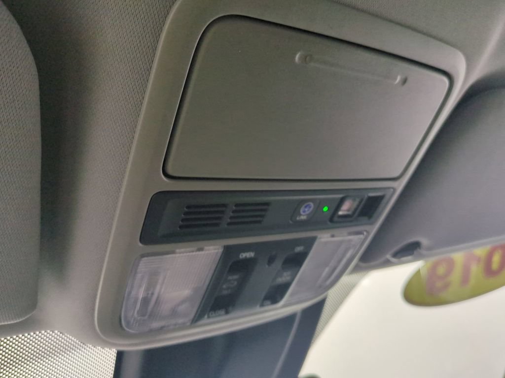 Used 2018 Honda Odyssey Elite image 26
