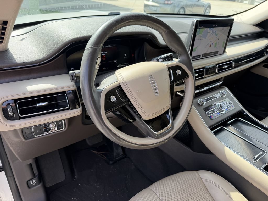 Used 2020 Lincoln Aviator Reserve w/ Elements Package Plus RWD image 13