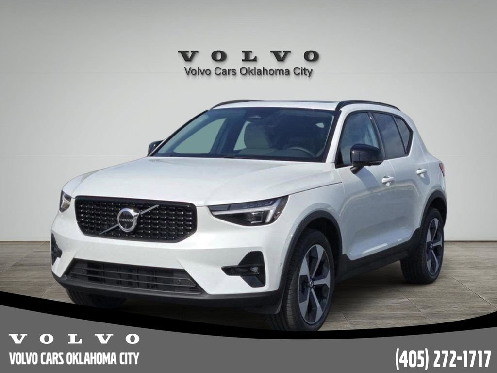 Used 2026 Volvo XC40 B5 Plus w/ Protection Package Premier AWD/4WD video 1