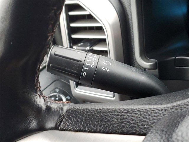 Used 2019 Ford F150 Lariat image 15