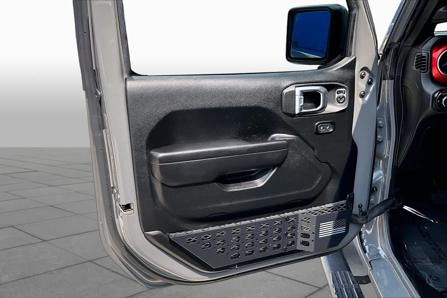 Used 2021 Jeep Wrangler Rubicon AWD/4WD image 18