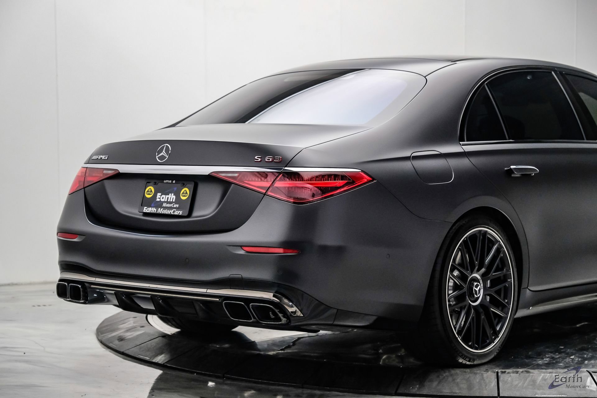 Used 2025 Mercedes-Benz S 63 AMG S image 18
