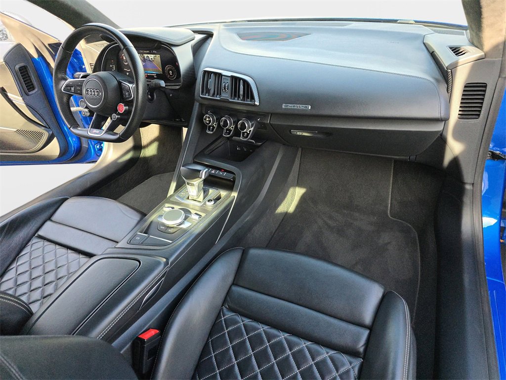 Used 2017 Audi R8 V10 plus image 16