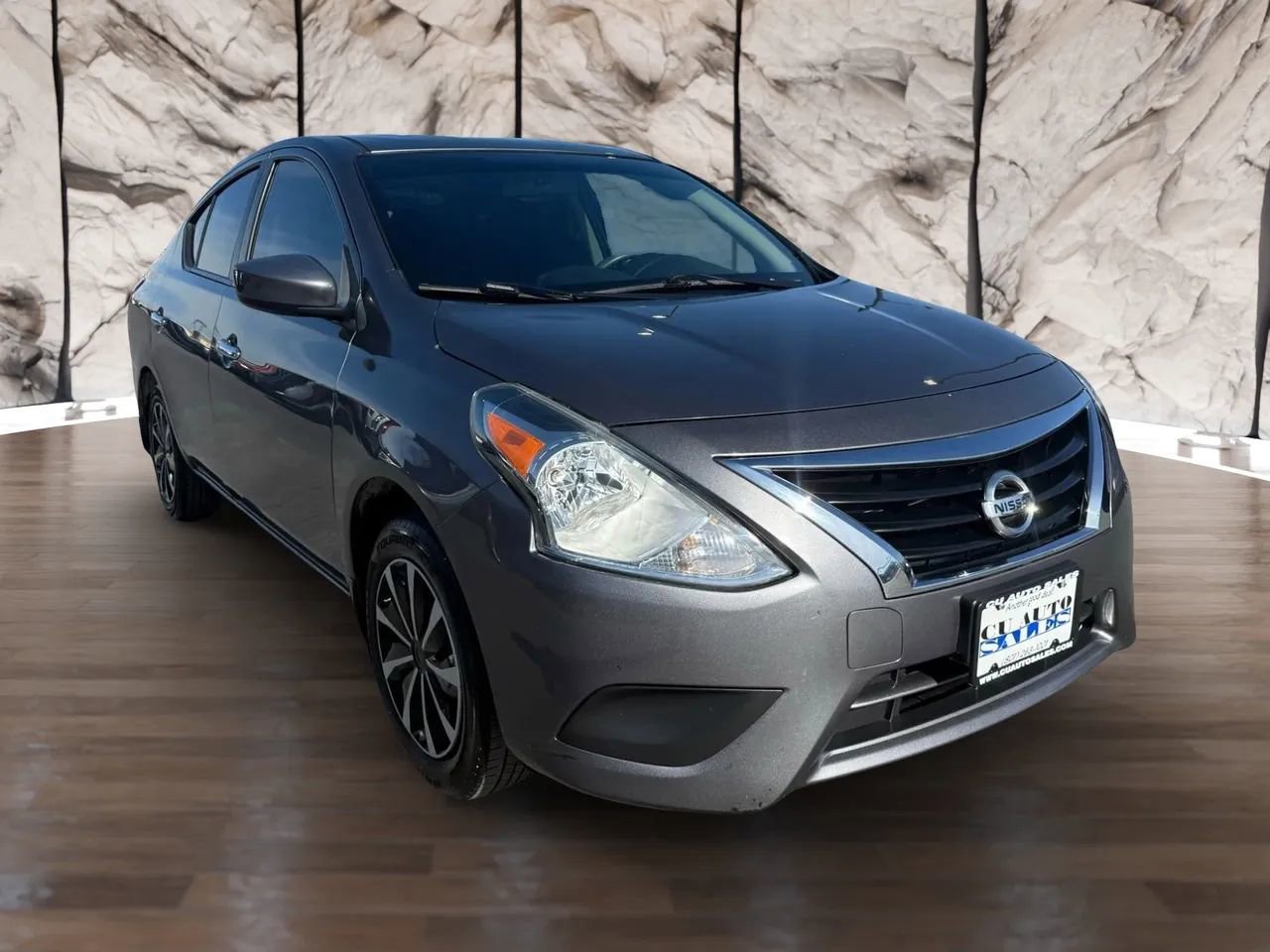 Used 2016 Nissan Versa SV