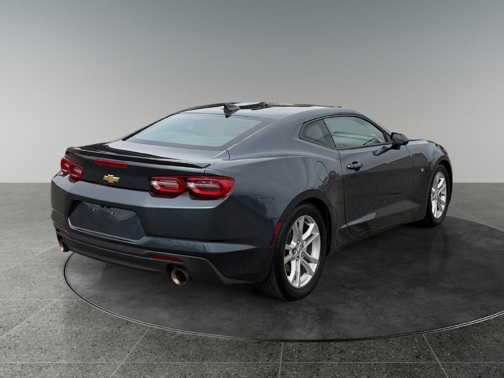 Used 2022 Chevrolet Camaro LS RWD image 10