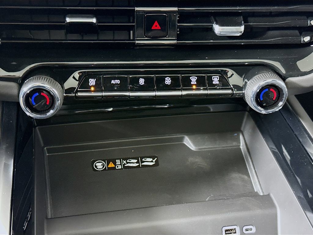 New 2026 Chevrolet Suburban High Country image 16