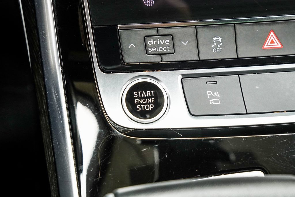 Used 2025 Audi Q7 3.0T Premium Plus AWD/4WD image 23