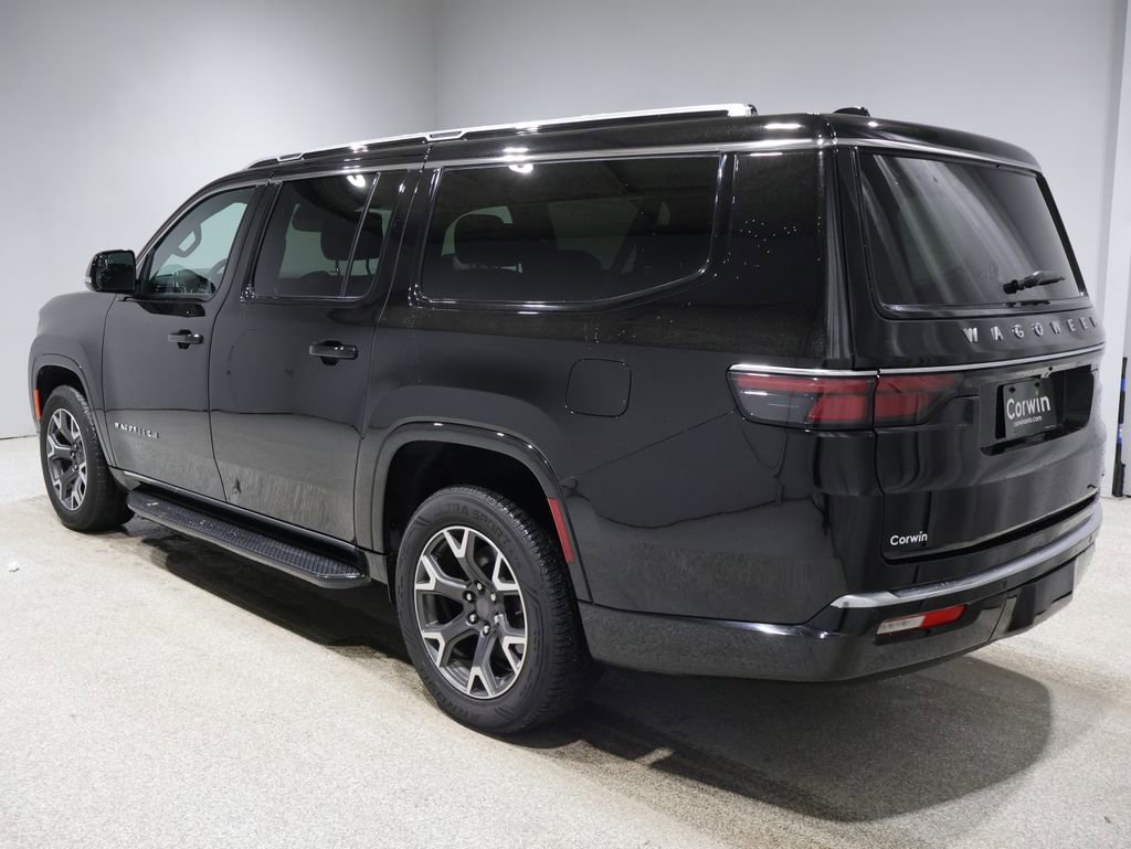 Used 2024 Jeep Wagoneer L Series III w/ Flexible Seating Group image 4