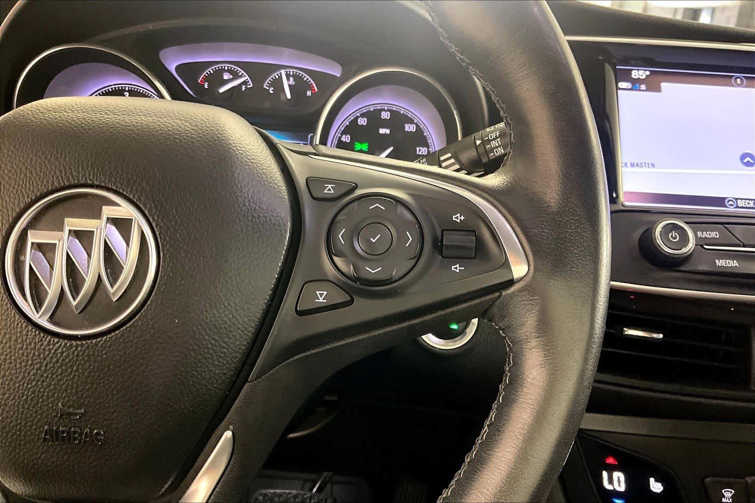 Used 2020 Buick Envision Essence FWD image 23