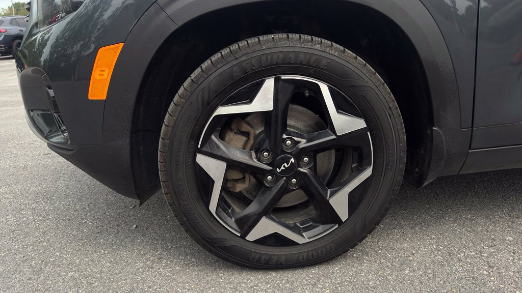 Used 2024 Kia Seltos EX AWD/4WD image 20