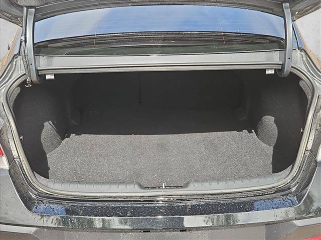 Used 2024 Hyundai Elantra SEL w/ Convenience Package FWD image 6