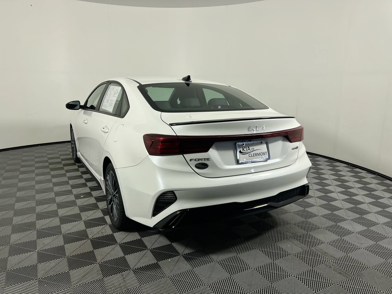 Certified 2024 Kia Forte GT-Line FWD image 7