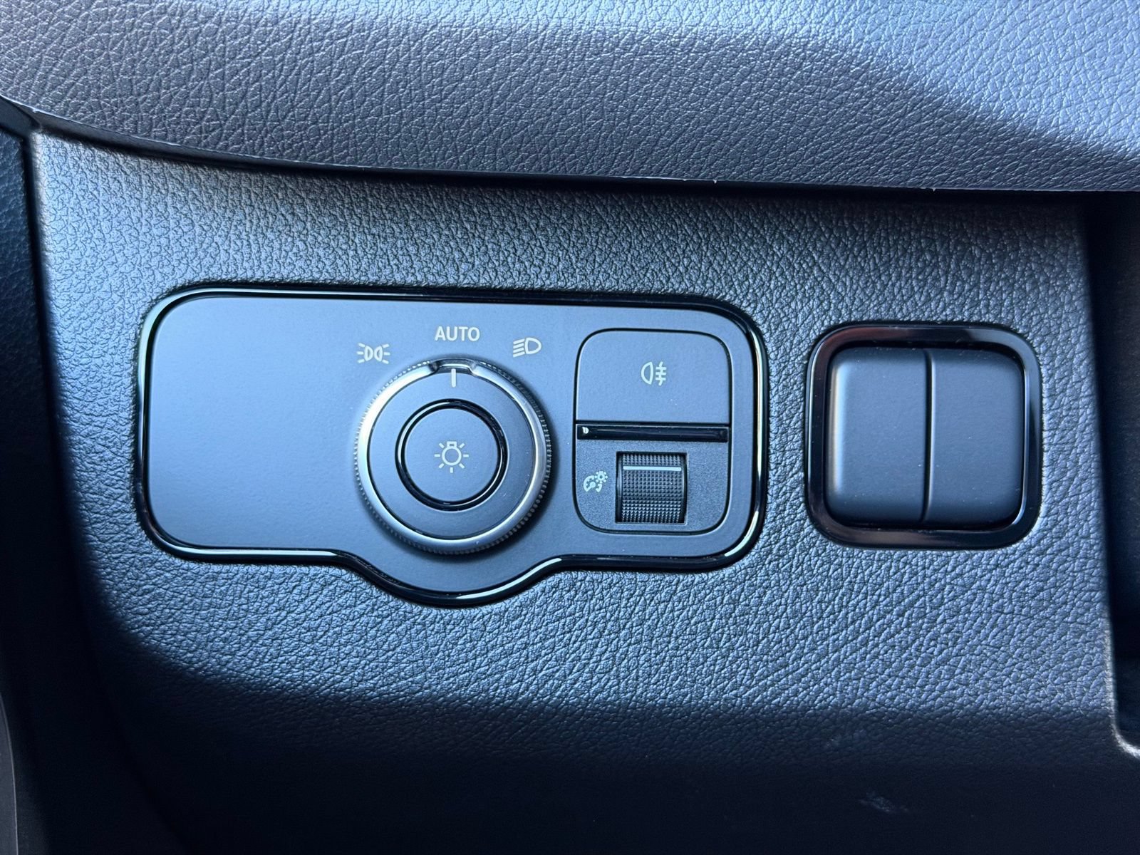 Used 2026 Mercedes-Benz Sprinter 2500 image 17
