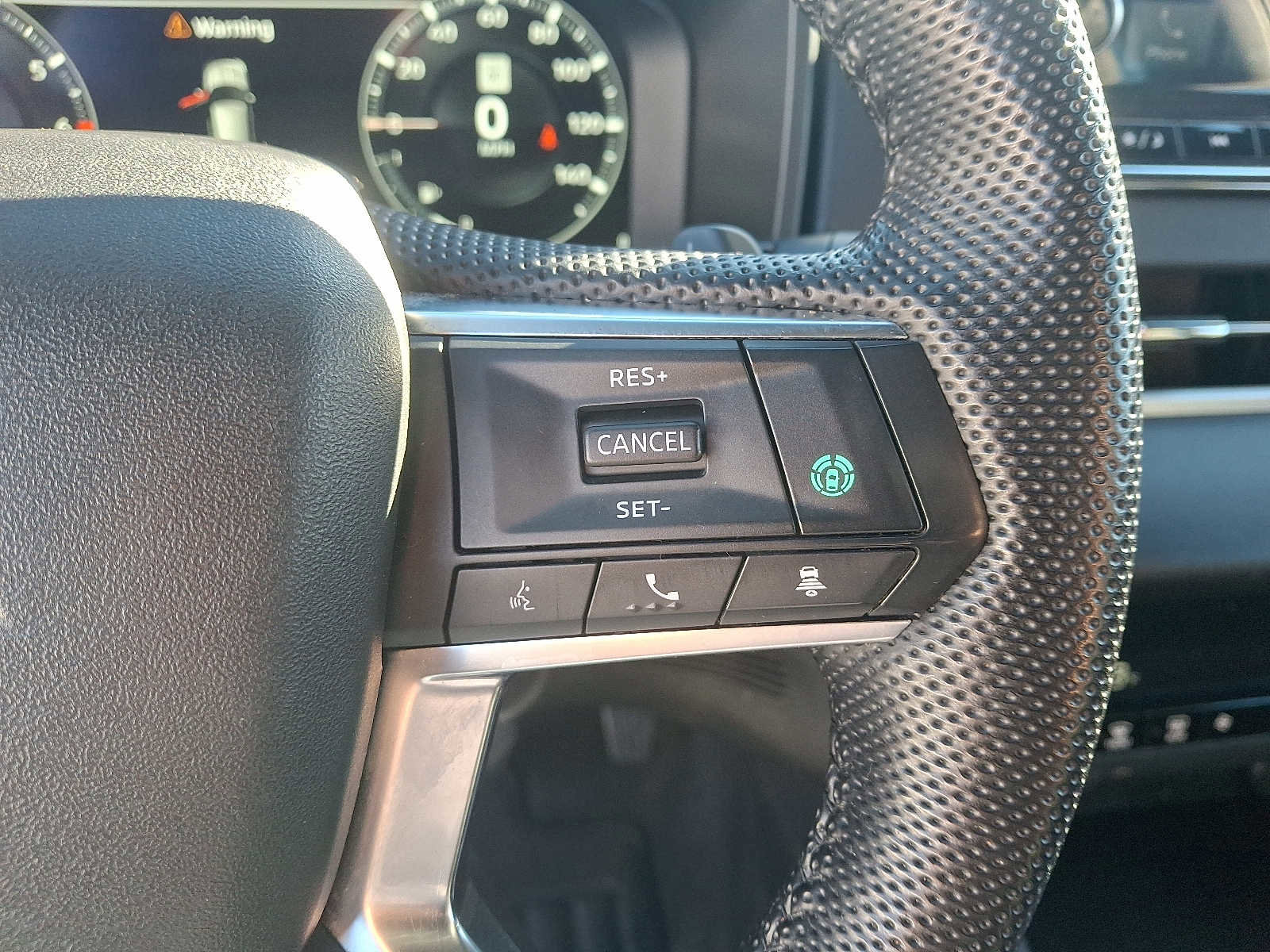 Used 2023 Mitsubishi Outlander SE Black Edition image 23