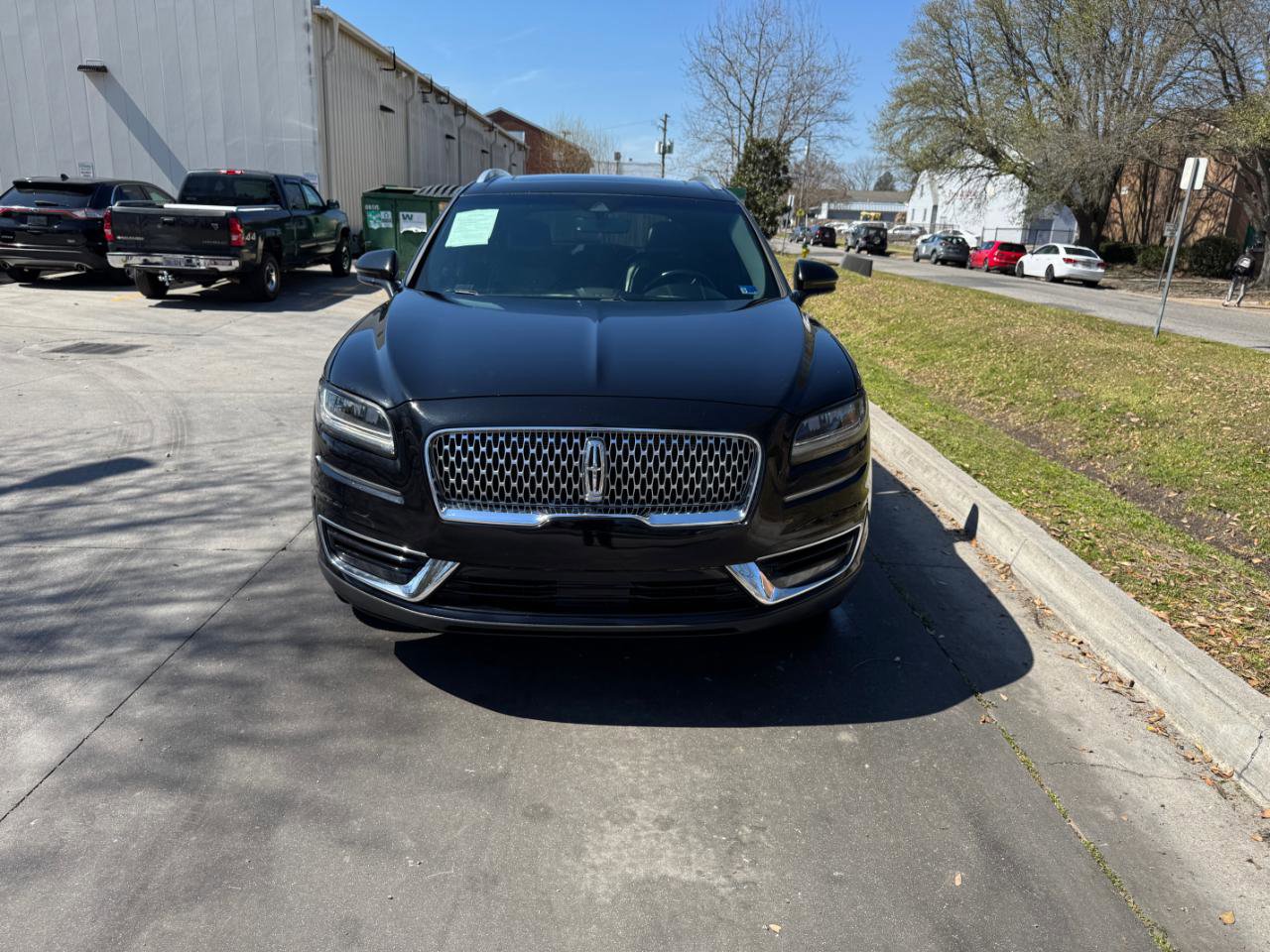Used 2019 Lincoln Nautilus Select image 5