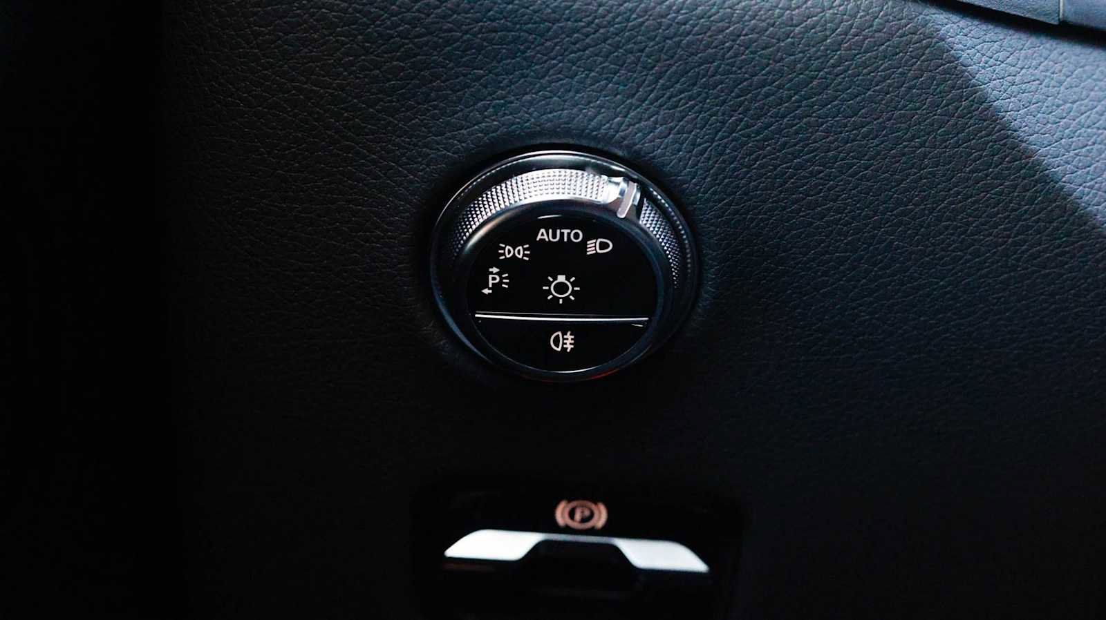 New 2026 Mercedes-Benz GLC 300 GLC 300 image 21