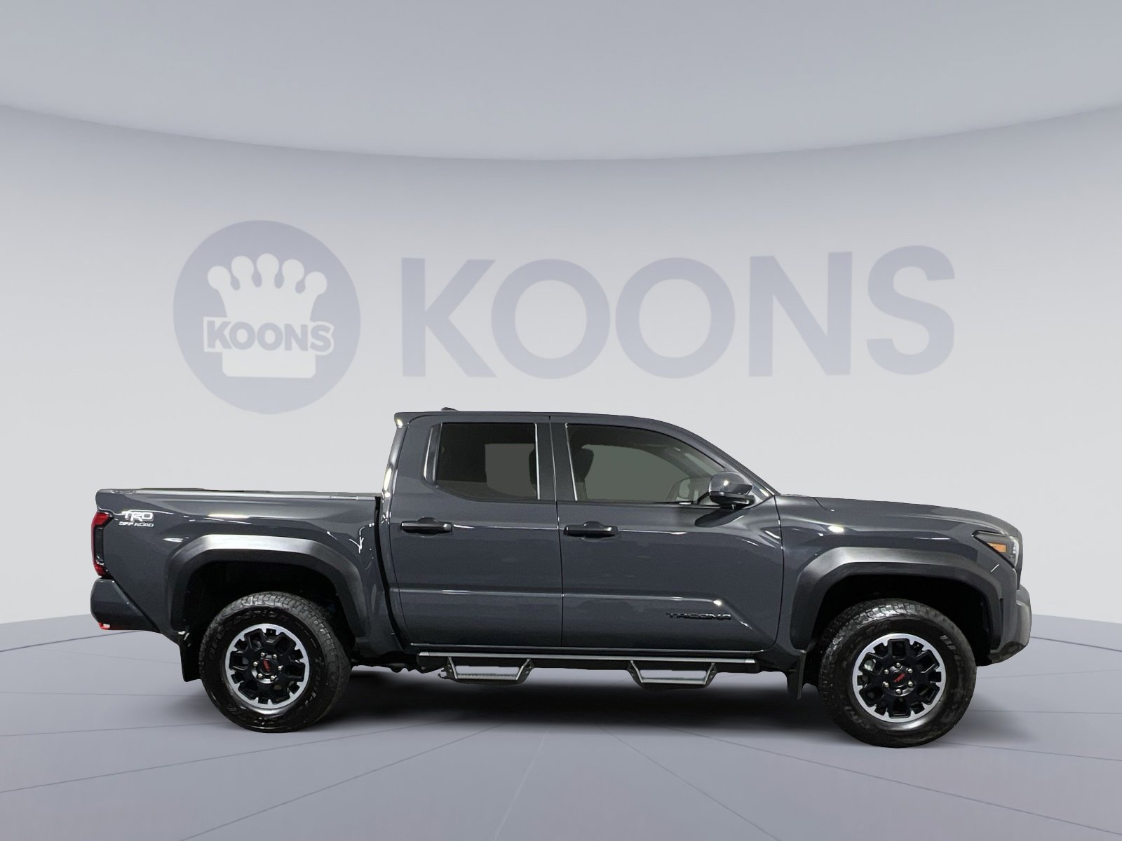 Used 2024 Toyota Tacoma TRD Off-Road image 8