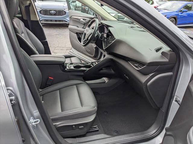 Used 2023 Buick Envision Essence AWD/4WD image 19