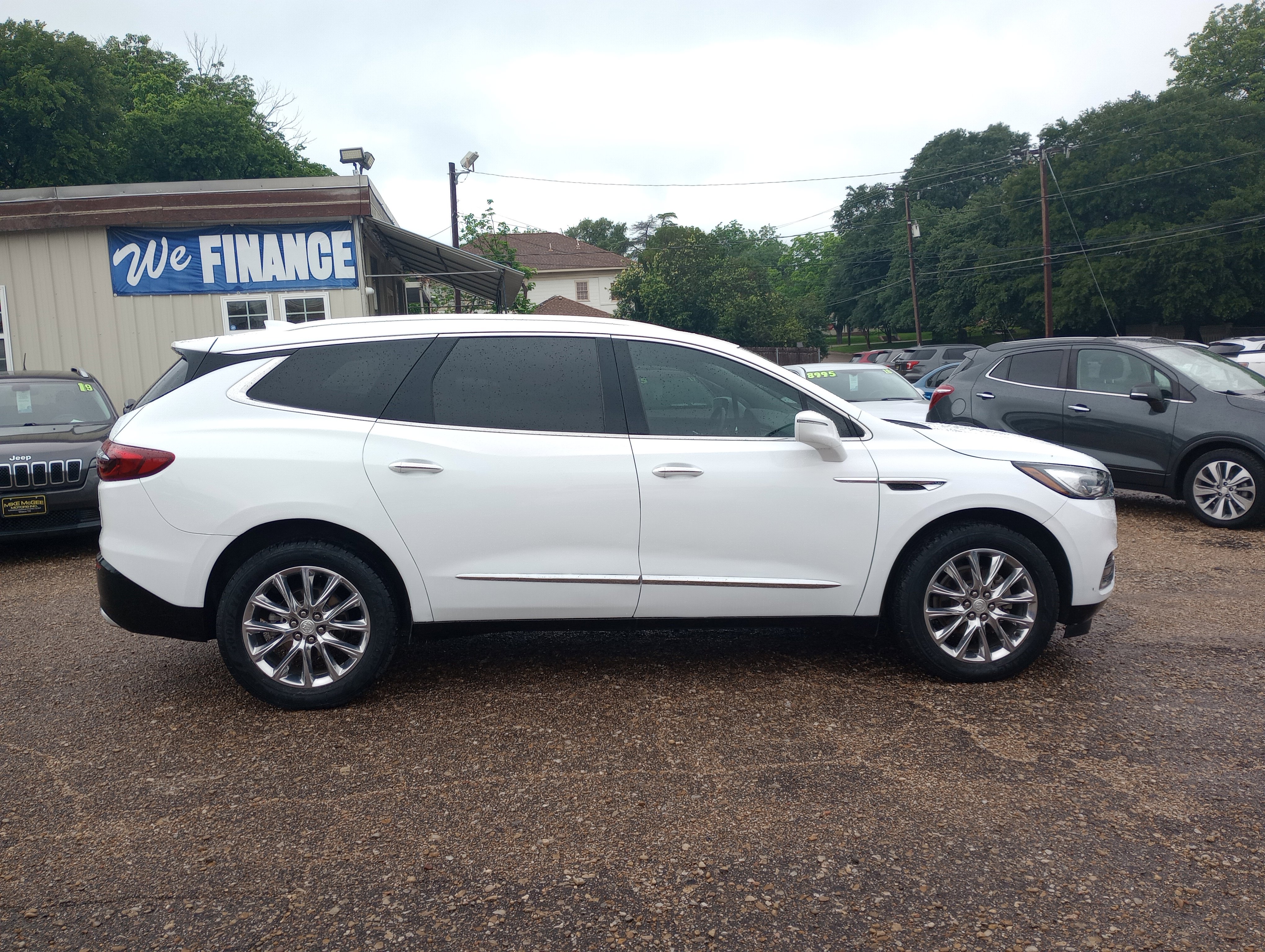 Used 2019 Buick Enclave Premium FWD image 8