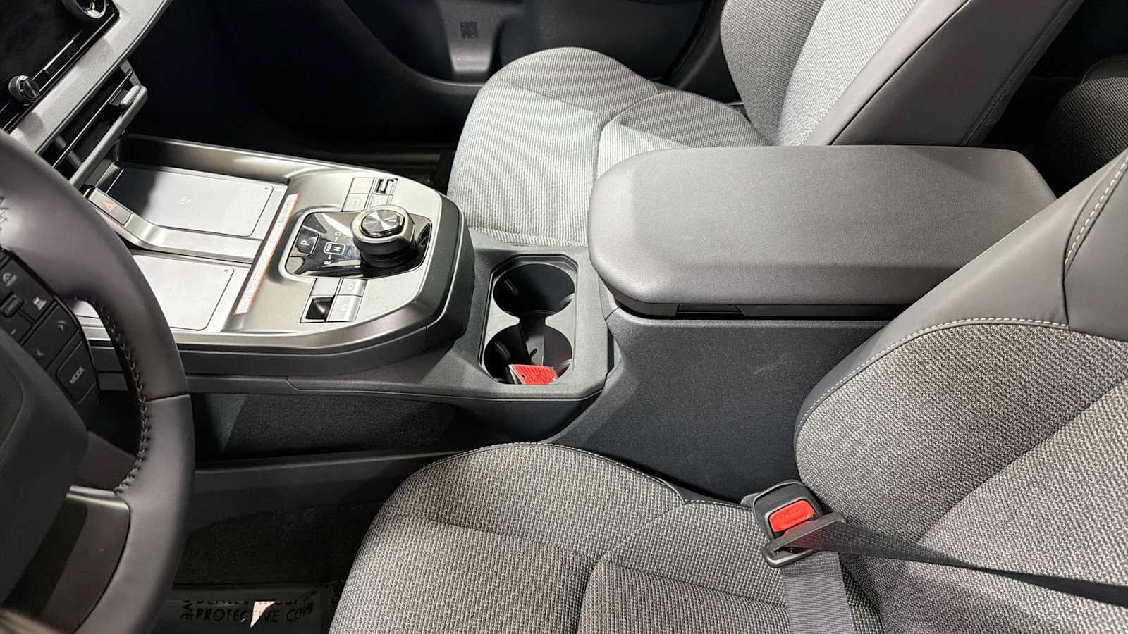 Used 2026 Toyota bZ AWD/4WD image 23