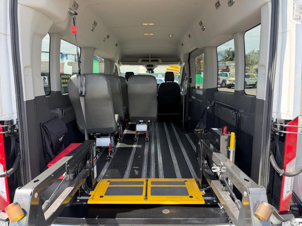 Used 2020 Ford Transit 350 XL RWD image 18