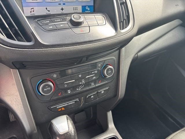 Used 2017 Ford Escape SE w/ Equipment Group 201A AWD/4WD image 25
