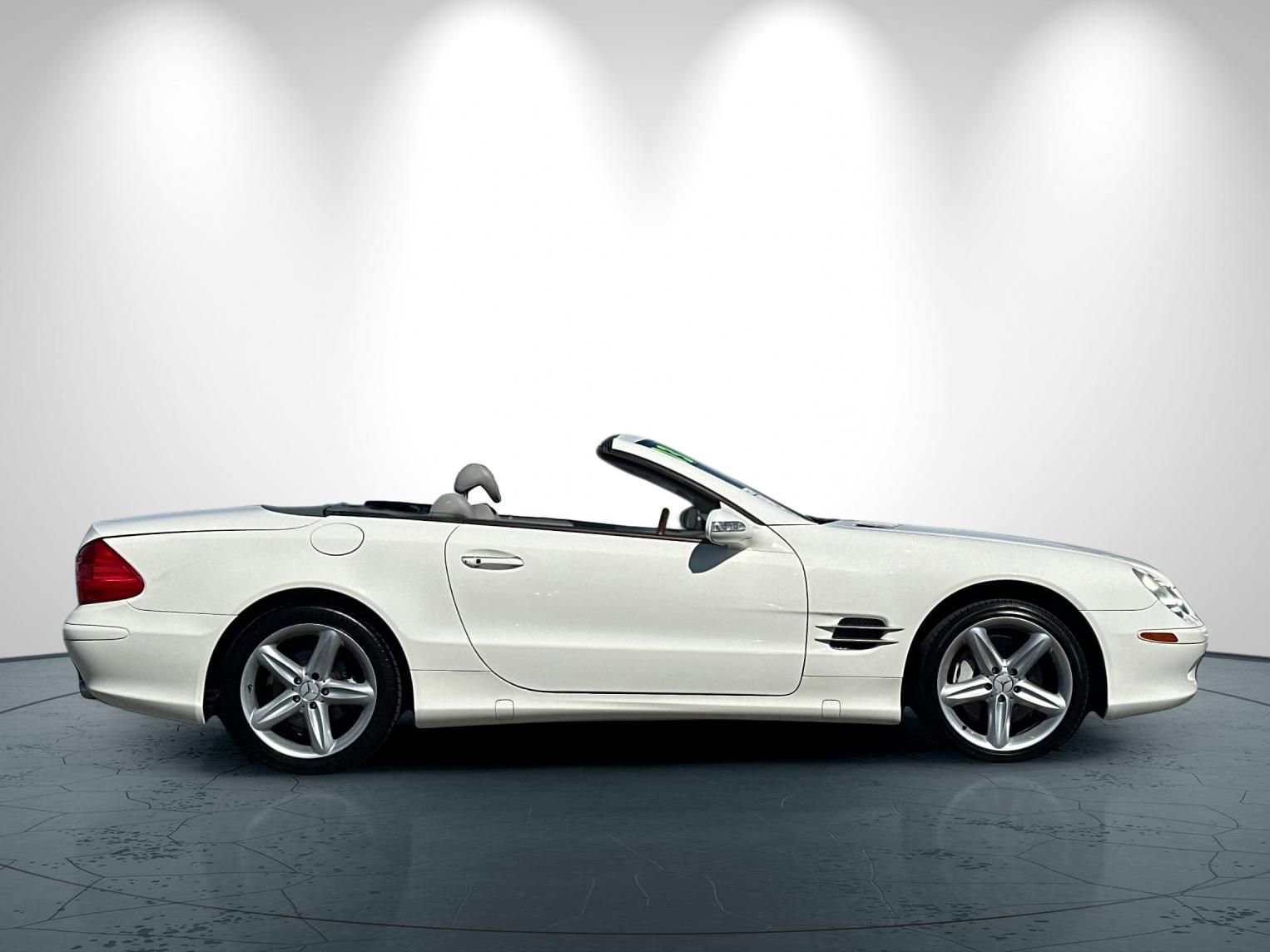 Used 2003 Mercedes-Benz SL 500 image 3