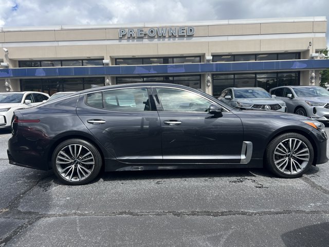 Used 2019 Kia Stinger Premium RWD image 6