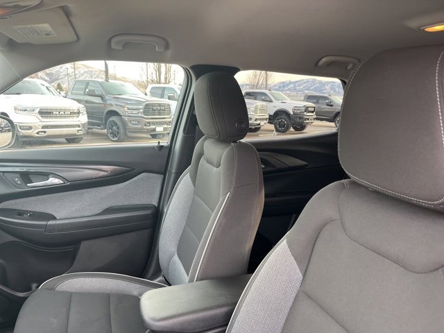 Used 2025 Chevrolet TrailBlazer LT image 13