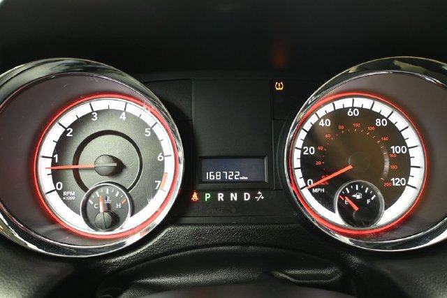 Used 2012 Dodge Grand Caravan SXT FWD image 41