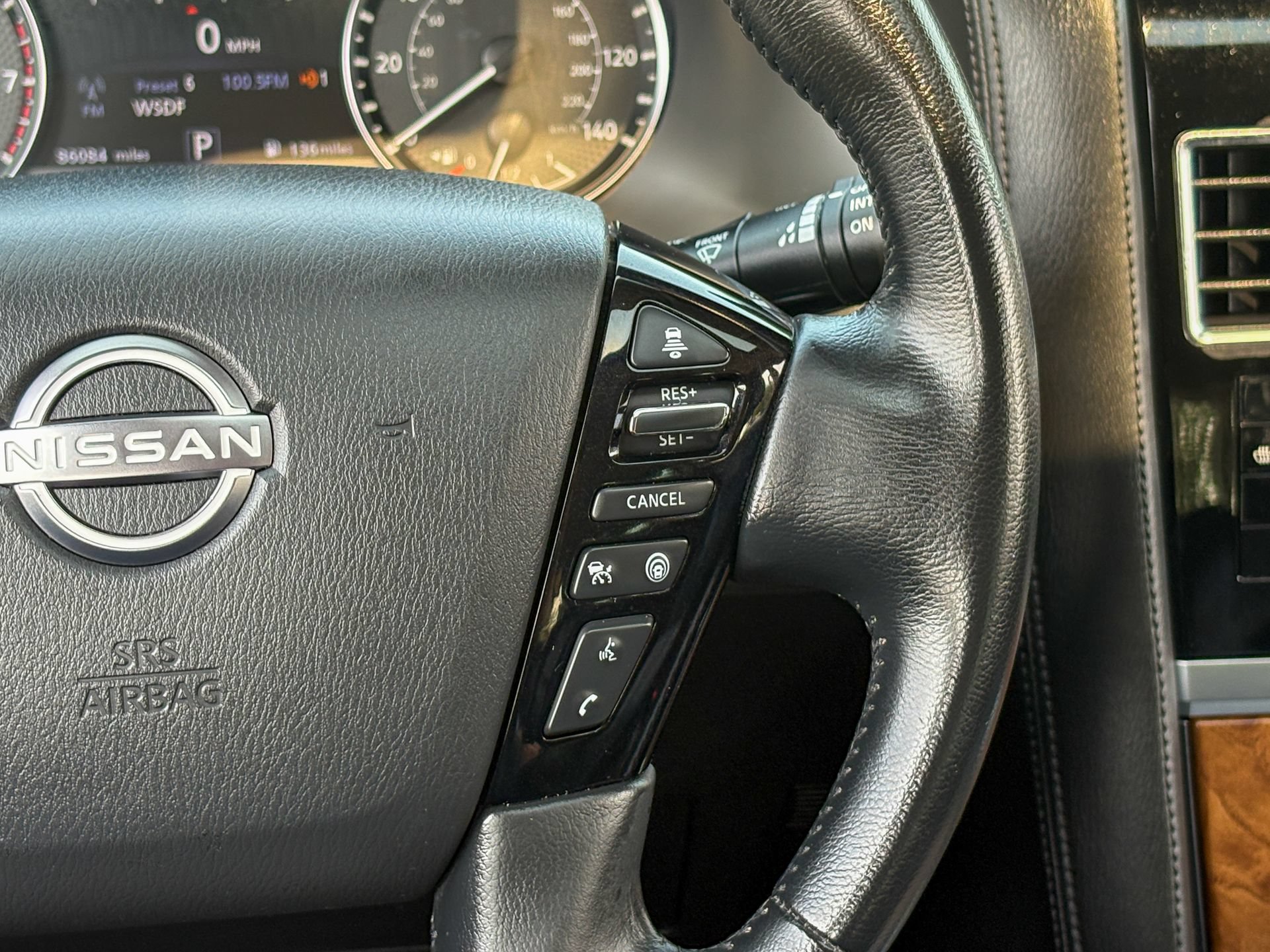 Used 2022 Nissan Armada SL RWD image 21