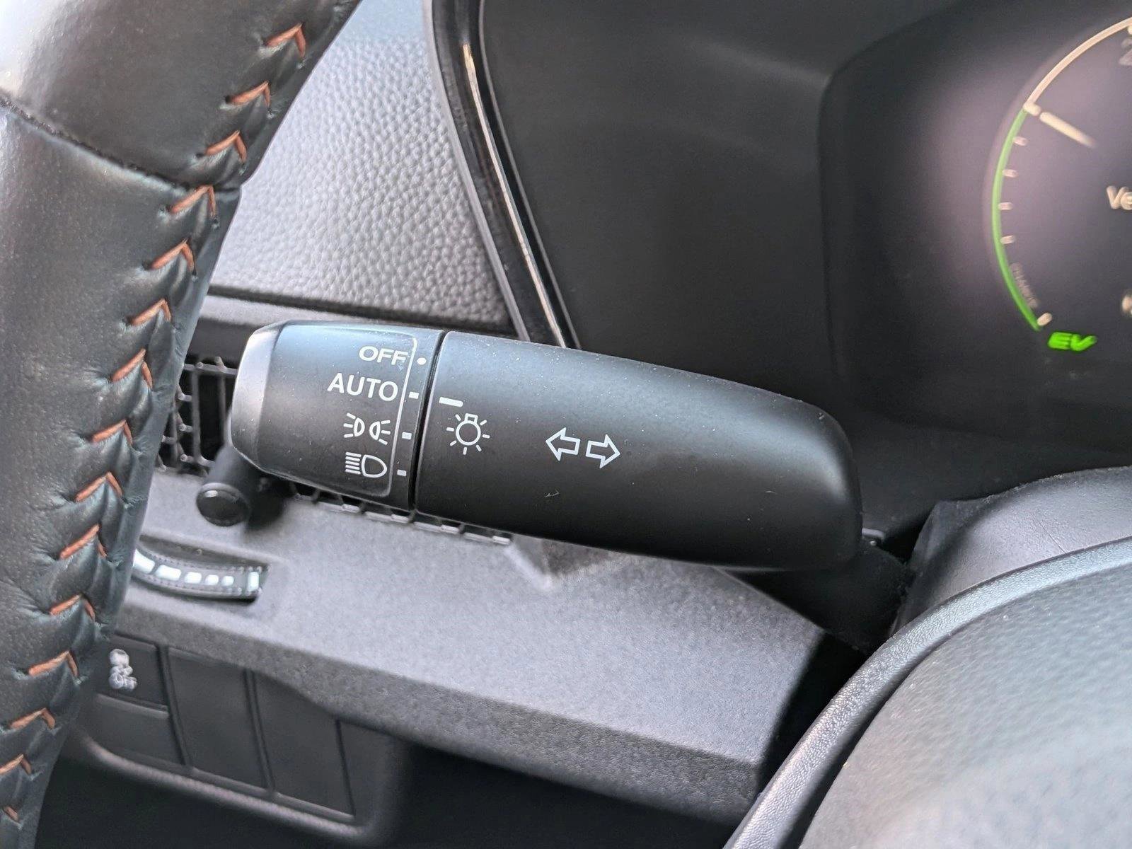Used 2023 Honda CR-V Sport image 14