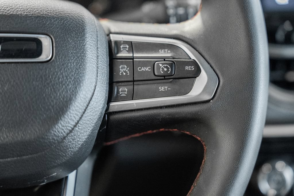 Certified 2025 Jeep Compass Trailhawk AWD/4WD image 21