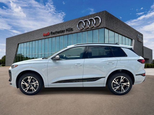 New 2027 Audi Q6 e-tron Prestige AWD/4WD image 2